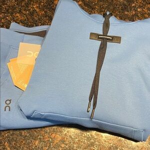 On Running Women's Fjord Blue Hoodie (M) and Sweats (L)